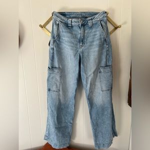 American Eagle High rise cargo jeans